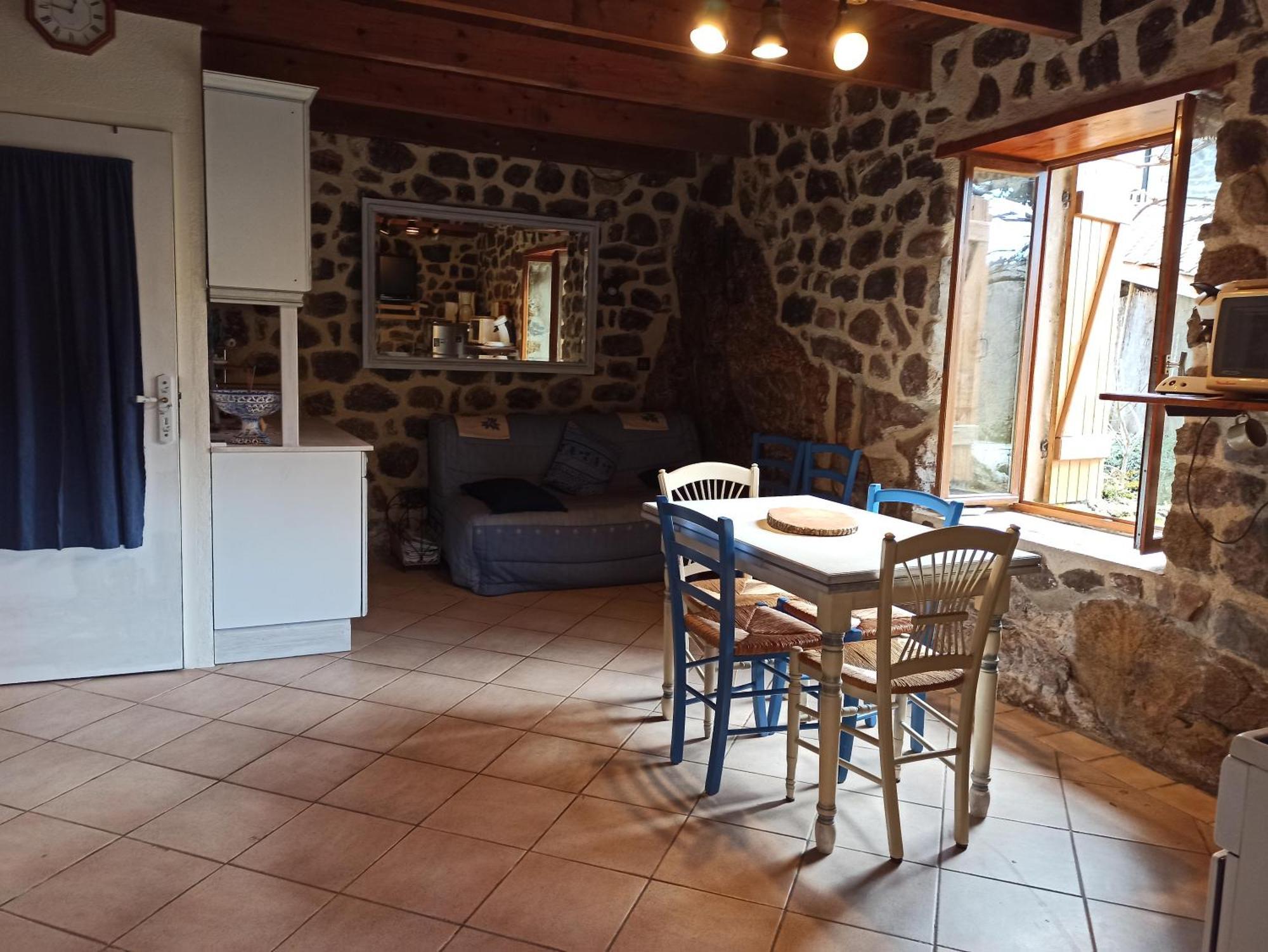 Gite Le Rocher Du Chateau De Retourtour Lamastre Exteriör bild