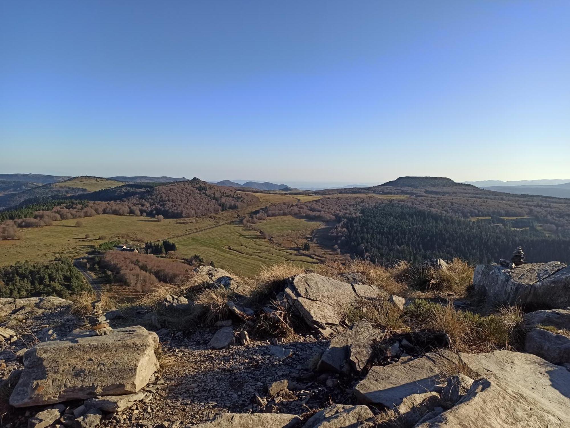 Gite Le Rocher Du Chateau De Retourtour Lamastre Exteriör bild